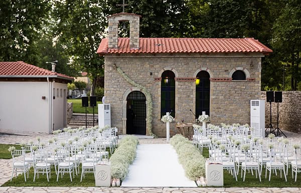 impress-guests-fantastic-decoration-blooms--orchids-baby-breath_06