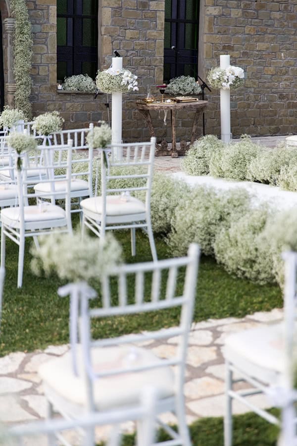 impress-guests-fantastic-decoration-blooms--orchids-baby-breath_06x