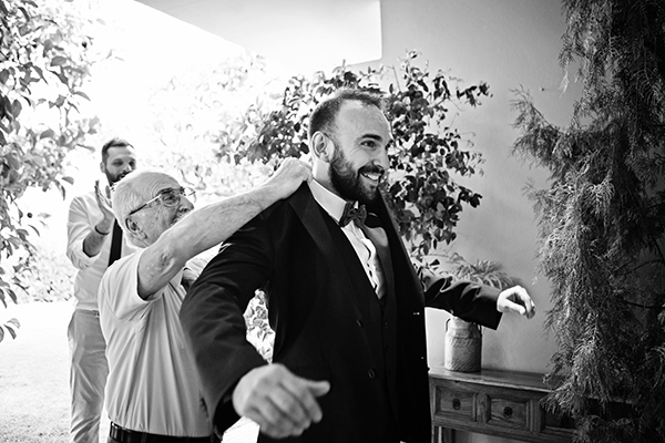 romantic-summer-wedding-paiania-white-calla-lily_15