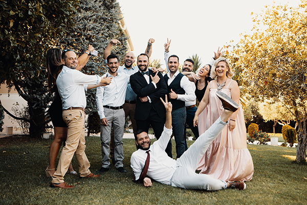 romantic-summer-wedding-paiania-white-calla-lily_16