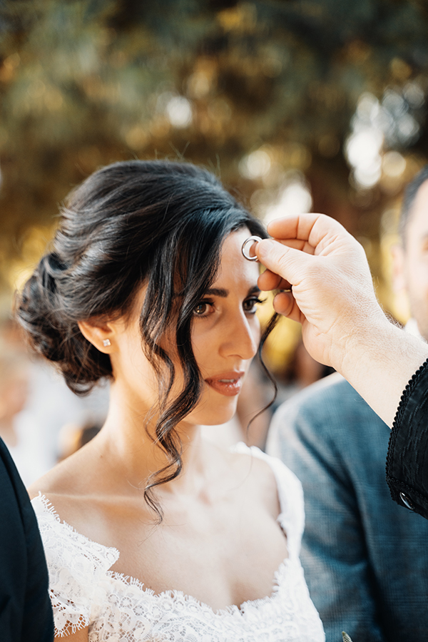 romantic-summer-wedding-paiania-white-calla-lily_24