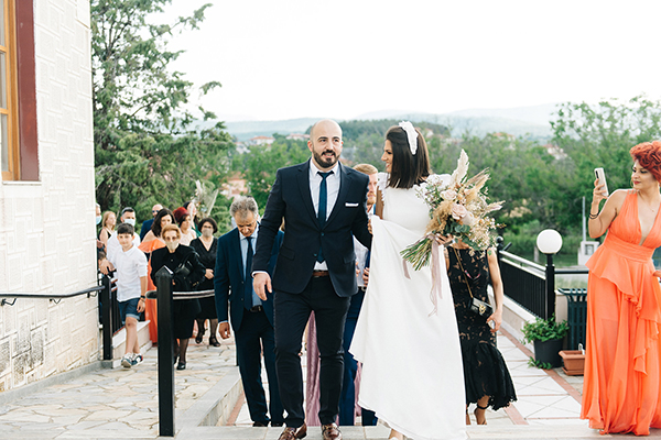 rustic-summer-wedding-kozani-bohemian-elements-pastel-hues_25