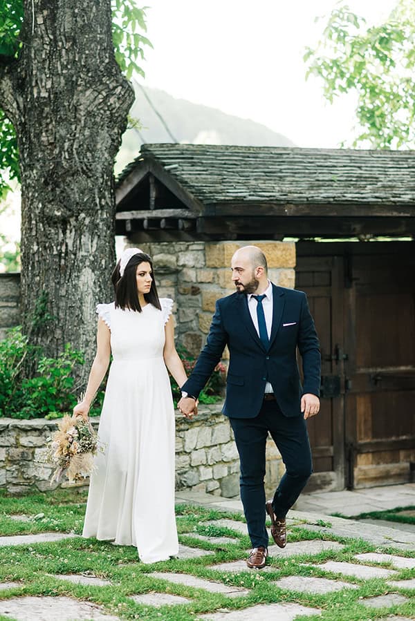 rustic-summer-wedding-kozani-bohemian-elements-pastel-hues_38