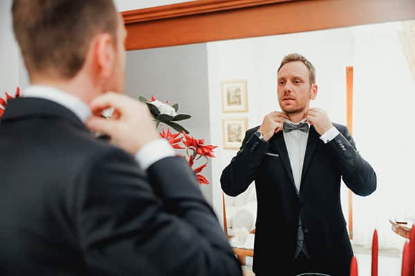 stunning-wedding-larisa-beautiful-floral-design-elegant-details_08