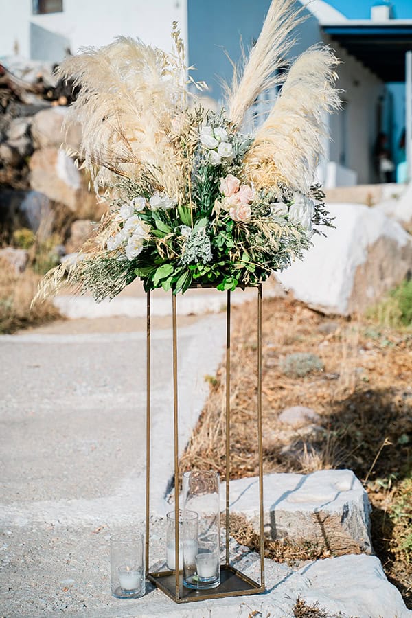 summer-wedding-serifos-stunning-floral-design_20x