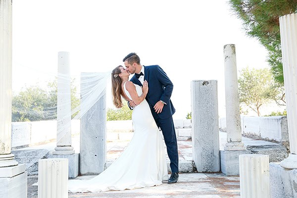 beautiful-romantic-wedding-xanthi-chic-touches_01