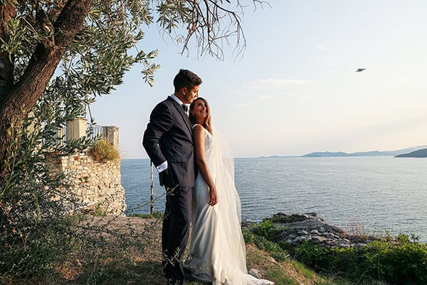 beautiful-romantic-wedding-xanthi-chic-touches_18x