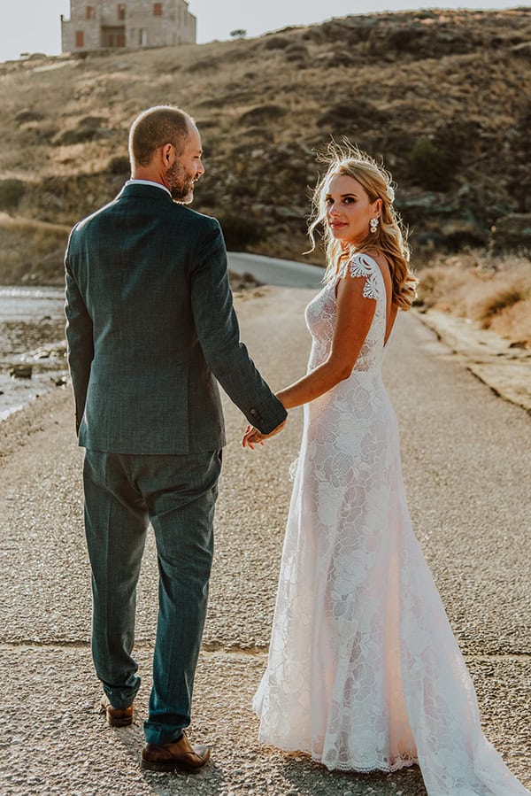 beautiful-summer-wedding-tzia-lysianthus-baby-breaths_01