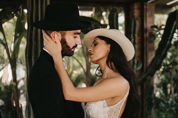 bohemian-chic-wedding-thessaloniki-pampas-grass-peonies_25