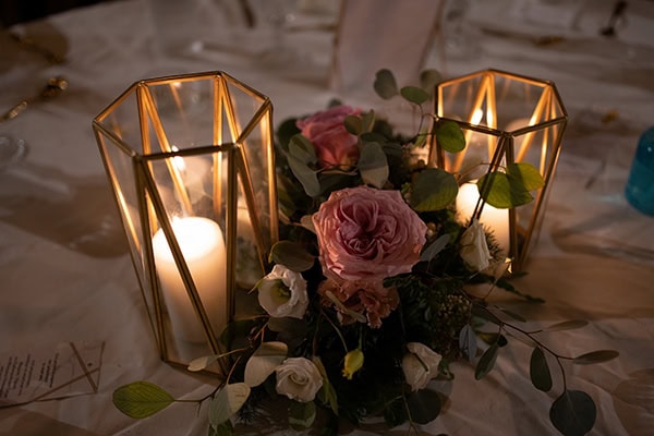 fall-wedding-nicosia-romantic-flower-arrangments_33