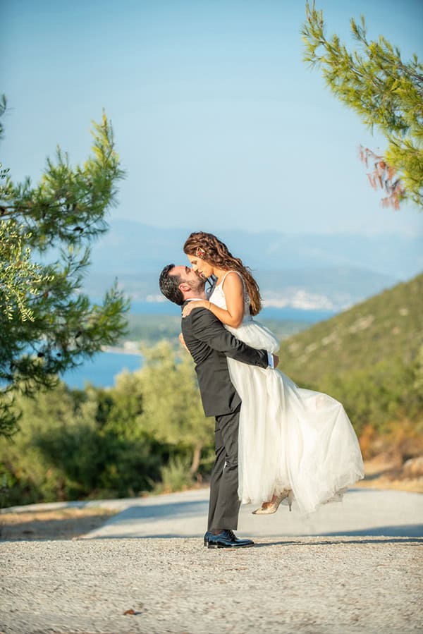 modern-wedding-sunflowers-levander_02