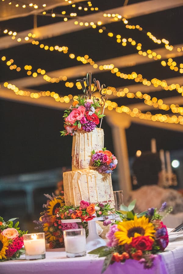 modern-wedding-sunflowers-levander_37