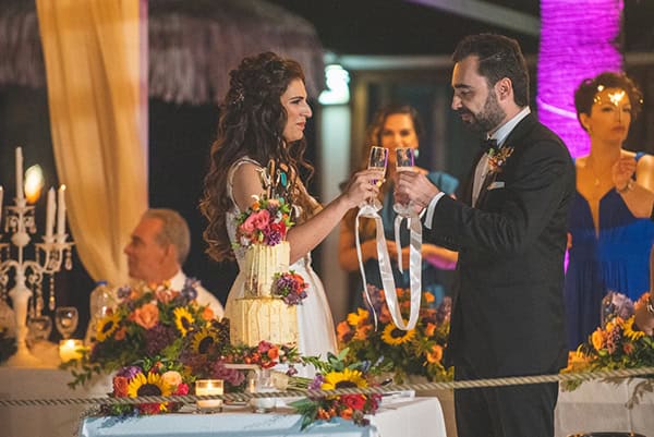 modern-wedding-sunflowers-levander_39