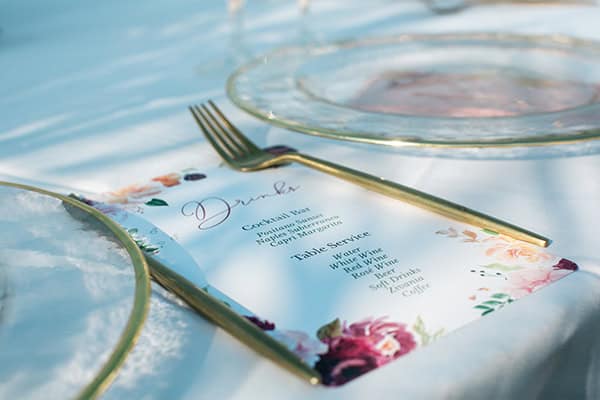 outdoor-summer-wedding-ayia-napa-romantic-arrangments-flowers_15