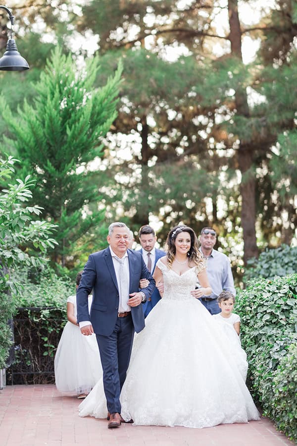 romantic-wedding-thessaloniki--roses-hydrangeas_17