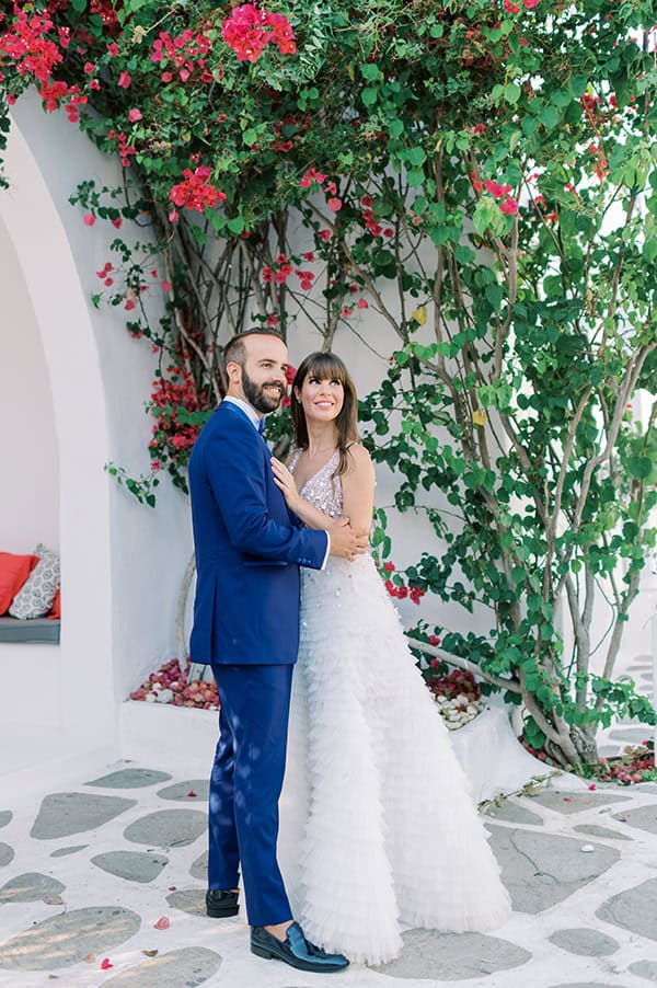 stunning-summer-wedding-athens-bohemian-twist_01