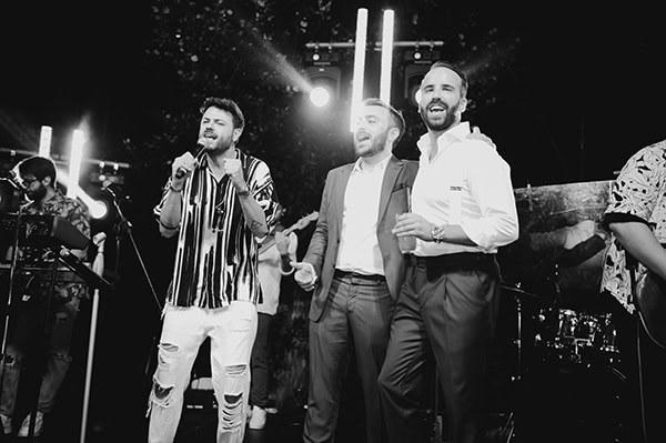 stunning-summer-wedding-athens-bohemian-twist_33x