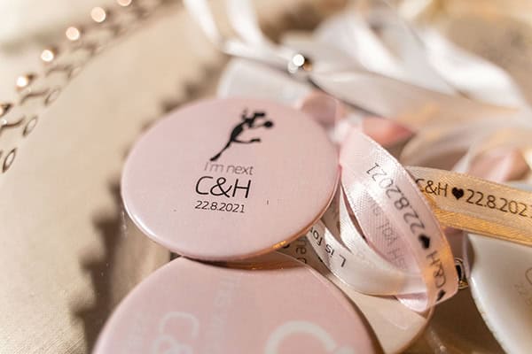 summer-wedding-athens-impressive-flower-arrangments-white-roses_19x