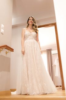 Νυφικό Φόρεμα Σε Άλφα Γραμμή Και Ελαφρύ Ροζ – Σομόν Χρώμα Νυφικό Φόρεμα Σε Άλφα Γραμμή Και Ελαφρύ Ροζ – Σομόν Χρώμα