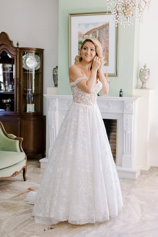 autumn-wedding-corfu-hydrangeas-roses_11