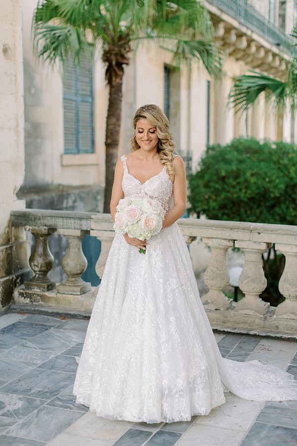 autumn-wedding-corfu-hydrangeas-roses_14x