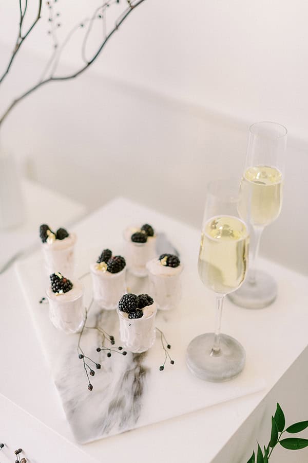 elegant-styled-shoot-pastel-hues-ultra-romantic-mood_18