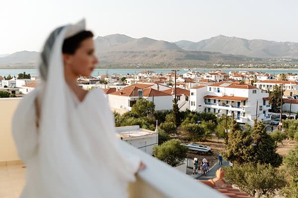 fairytale-wedding-elafonisos-impressive-flower-arrangements_04