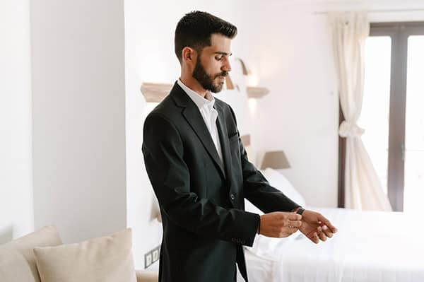 fairytale-wedding-elafonisos-impressive-flower-arrangements_10