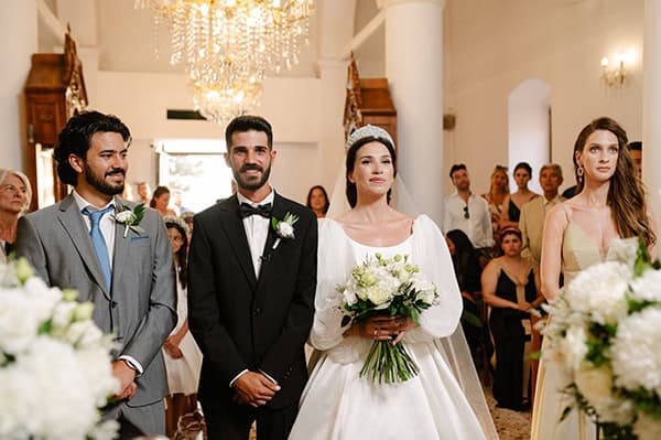 fairytale-wedding-elafonisos-impressive-flower-arrangements_18