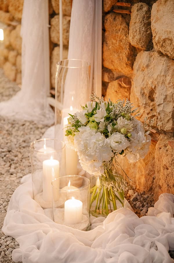 fairytale-wedding-elafonisos-impressive-flower-arrangements_27