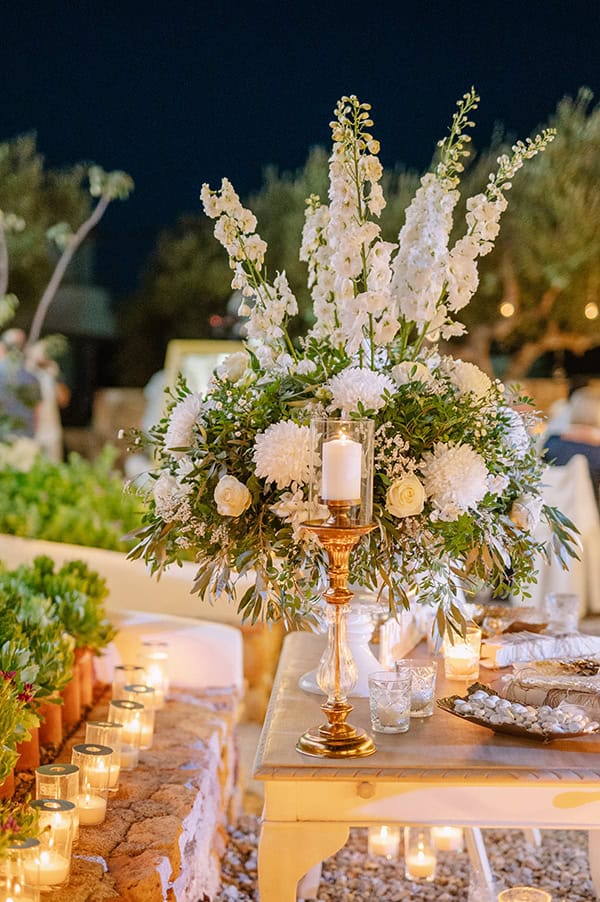 fairytale-wedding-elafonisos-impressive-flower-arrangements_31