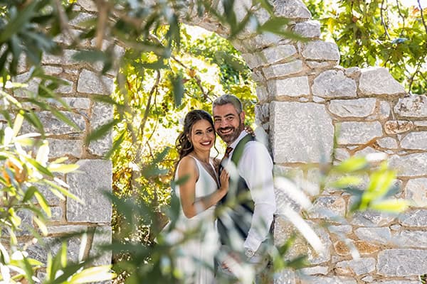 fall-wedding-baptim-flowers-happy-colors_02x