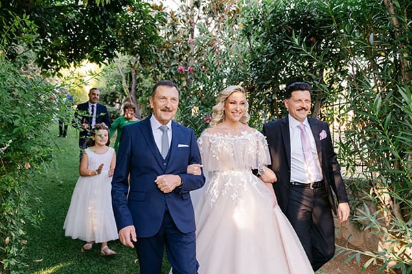 fall-wedding-vivic-colors-boho-touches_10