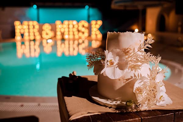 impressive-wedding-santorini-white-orchids-roses_26