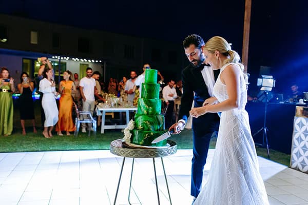 lovely-wedding-protara-white-blooms-emerald-details_70