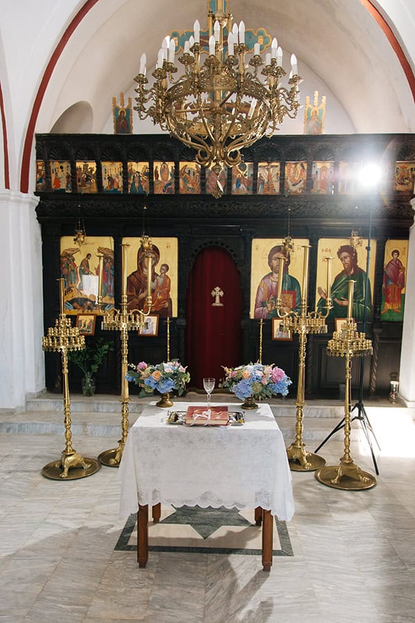 modern-summer-wedding-santorini_07