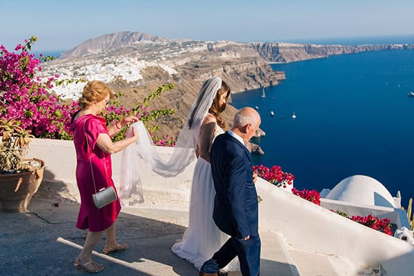 modern-summer-wedding-santorini_09