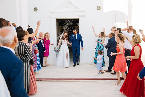 modern-summer-wedding-santorini_16