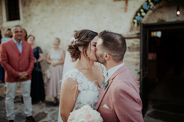 modern-summer-wedding-thessaloniki-blue-hues_39