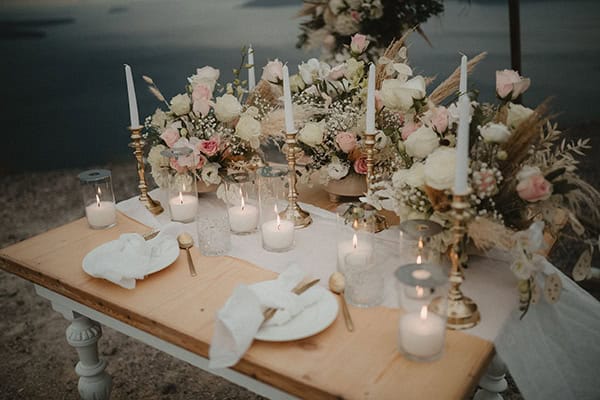 romantic-elopement-santorini-magnificent-spot-boho-chic-decoration_18