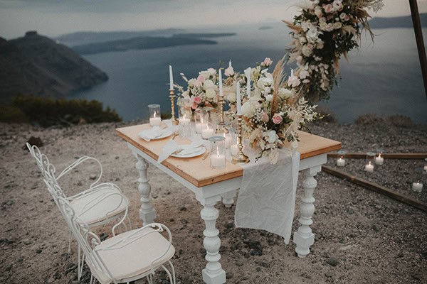romantic-elopement-santorini-magnificent-spot-boho-chic-decoration_20