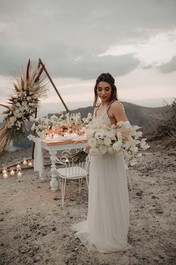 romantic-elopement-santorini-magnificent-spot-boho-chic-decoration_26