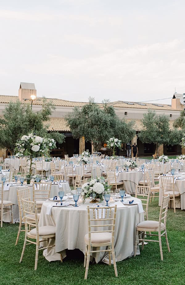 romantic-wedding-athens-white-royal-blue-details_15
