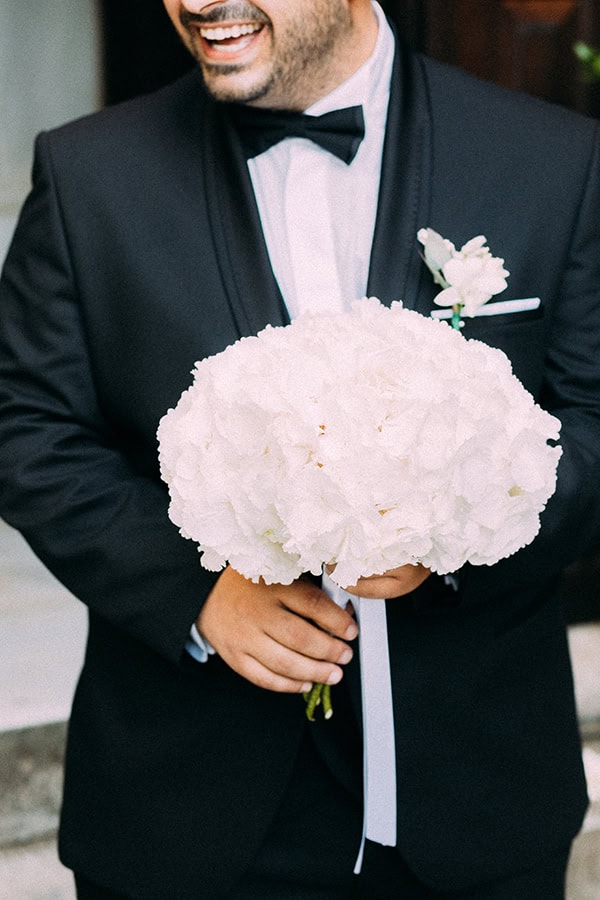 romantic-wedding-pilio-white-green-hues_12x
