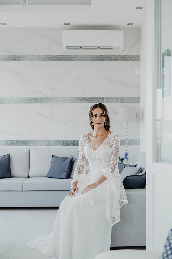 rustic-fall-wedding-limassol-vivid-hues_04