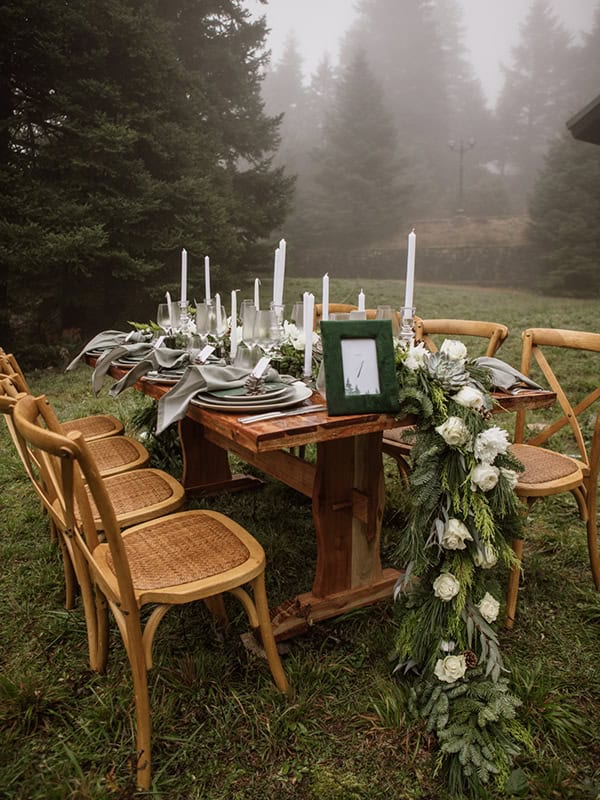 winter-style-shoot-arachova-christmas-mood_23x