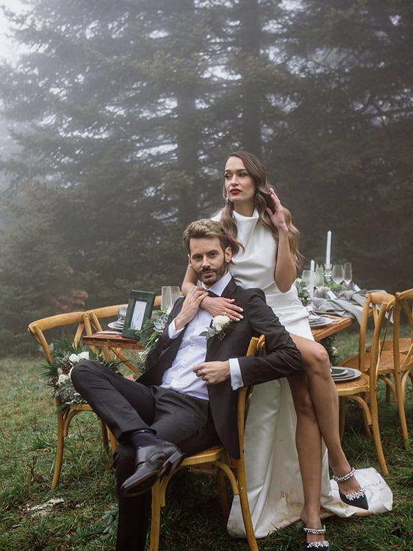 winter-style-shoot-arachova-christmas-mood_34