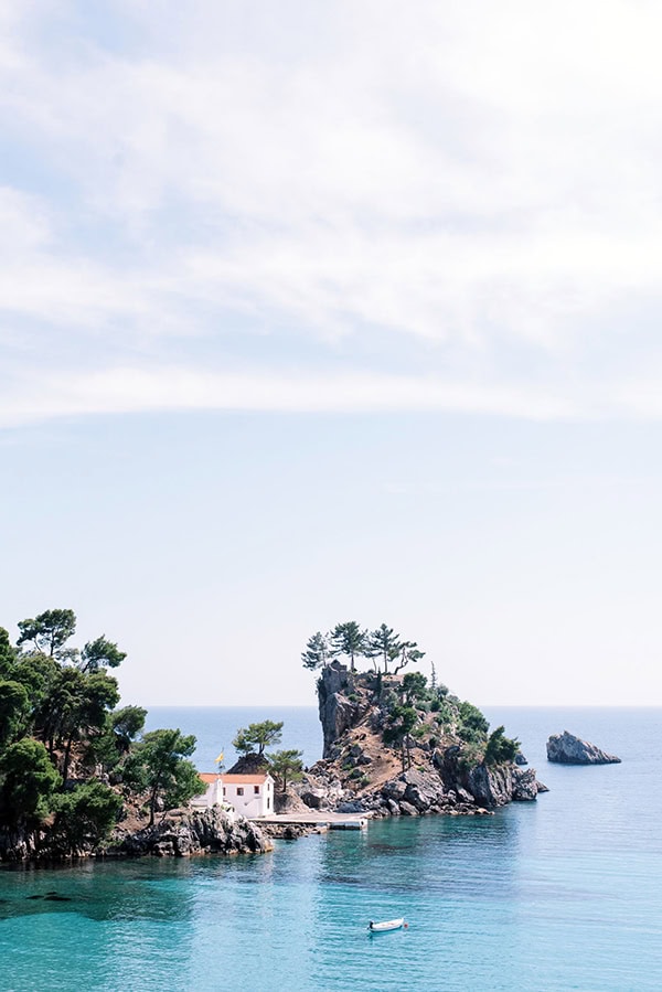 beautiful-spring-wedding-parga-fuchsia-details_02