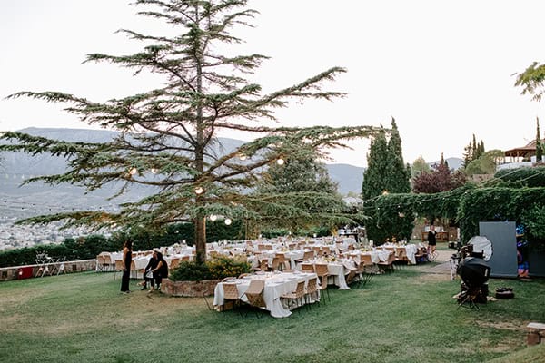 beautiful-summer-wedding-laas-venue_22