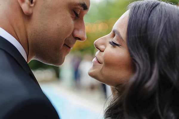 civil-wedding-flowers-pale-colors_11